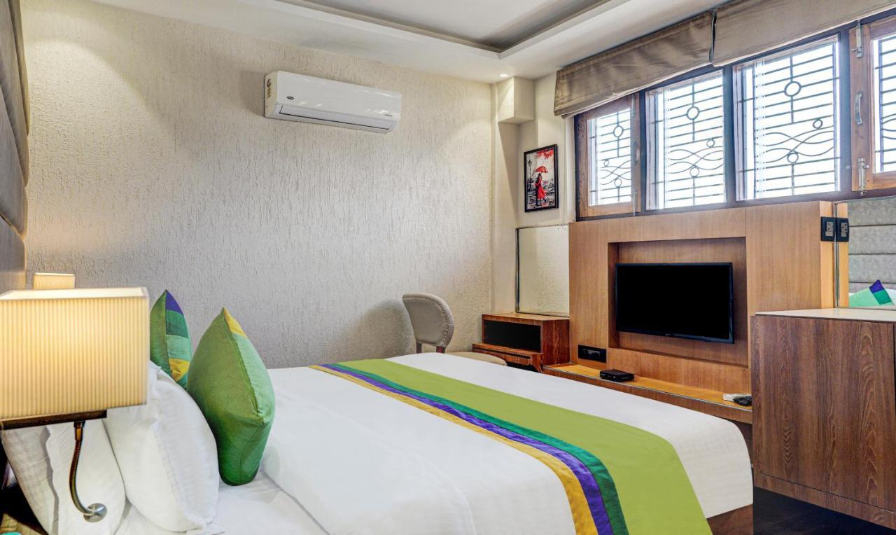Hotel Sun Grand Dehradun Esterno foto